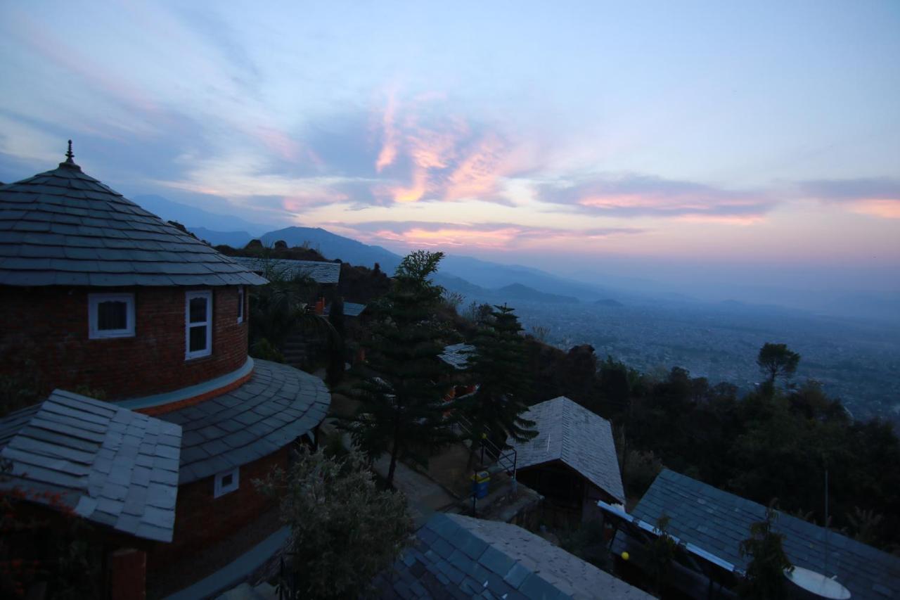 Rock Garden Resort Pokhara Extérieur photo