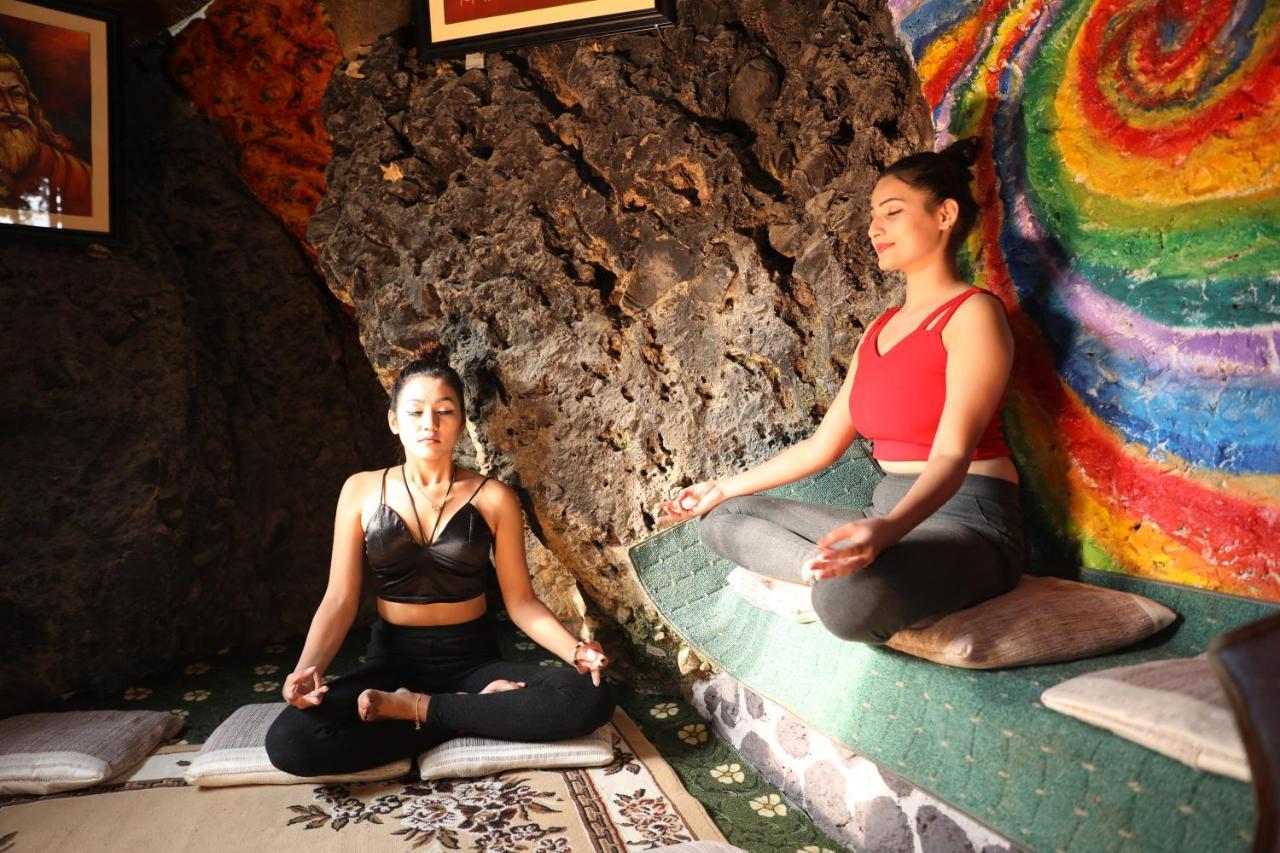 Rock Garden Resort Pokhara Extérieur photo