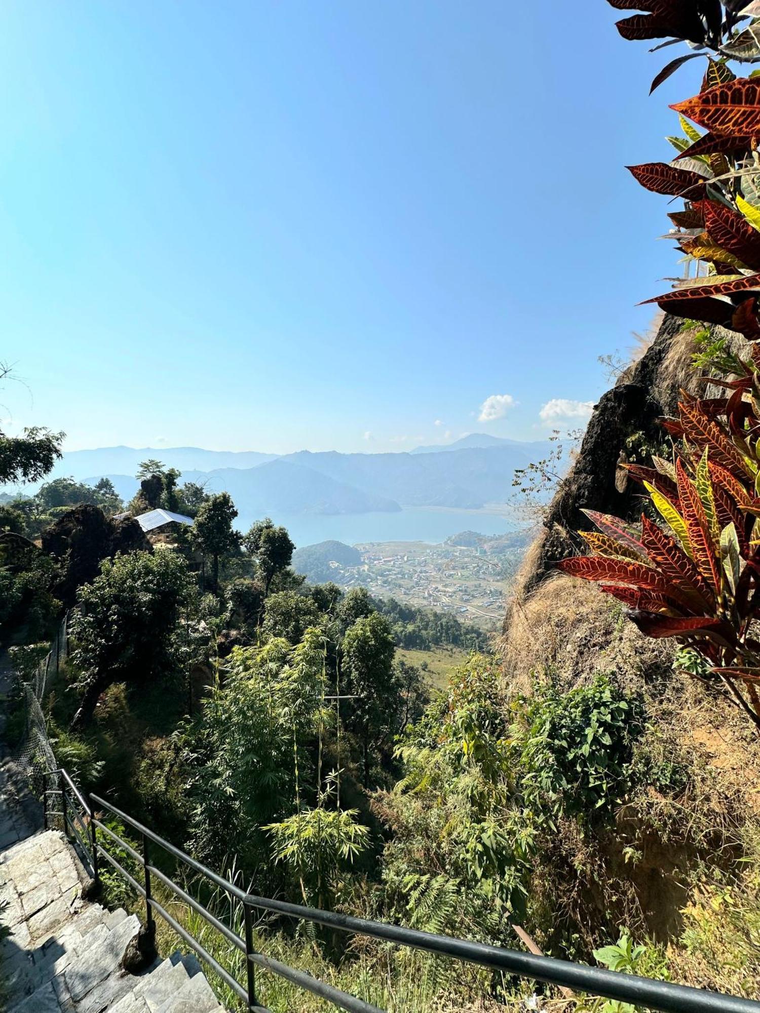 Rock Garden Resort Pokhara Extérieur photo