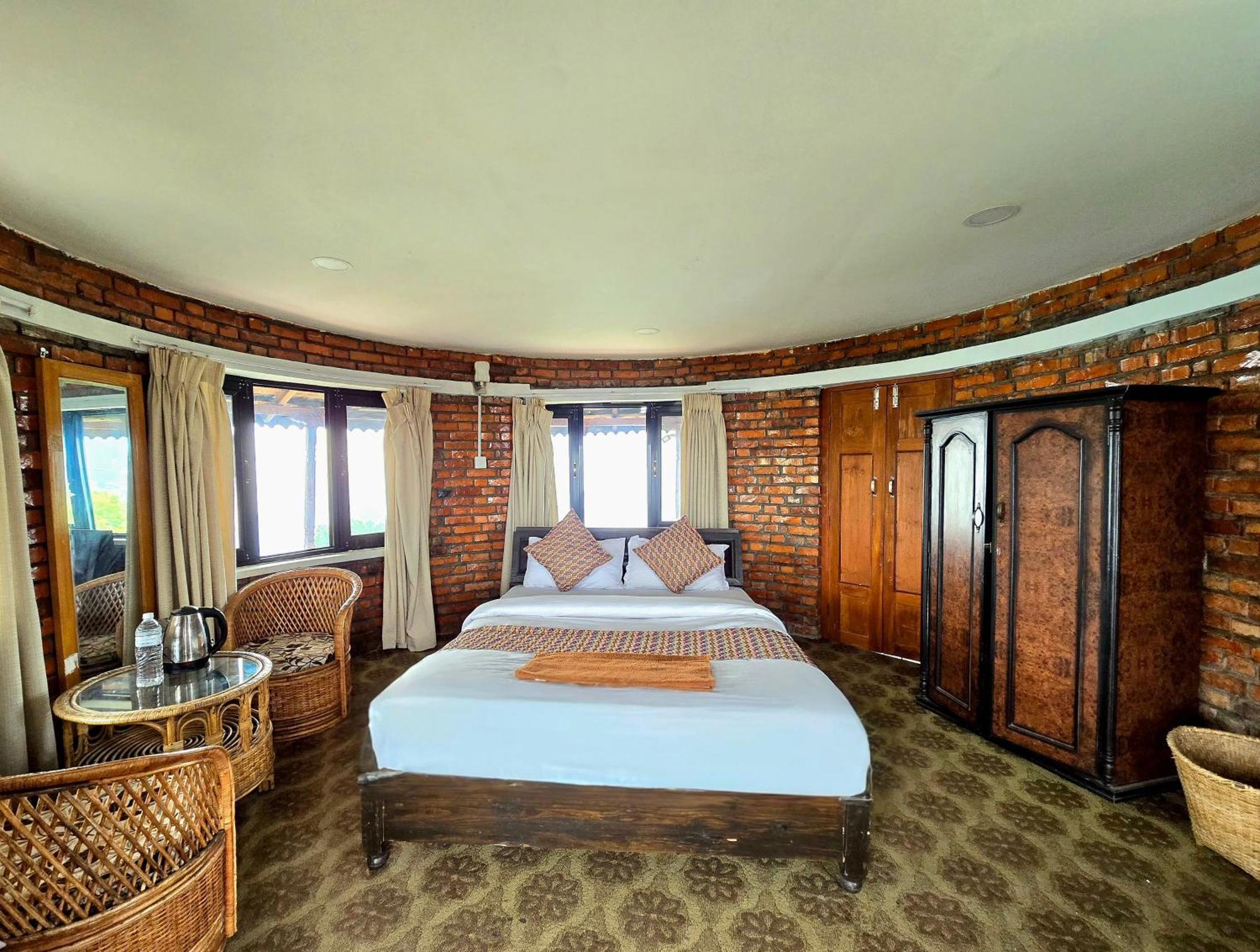 Rock Garden Resort Pokhara Extérieur photo