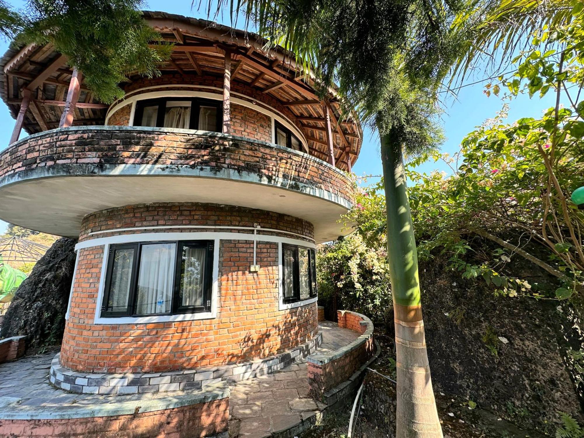 Rock Garden Resort Pokhara Extérieur photo