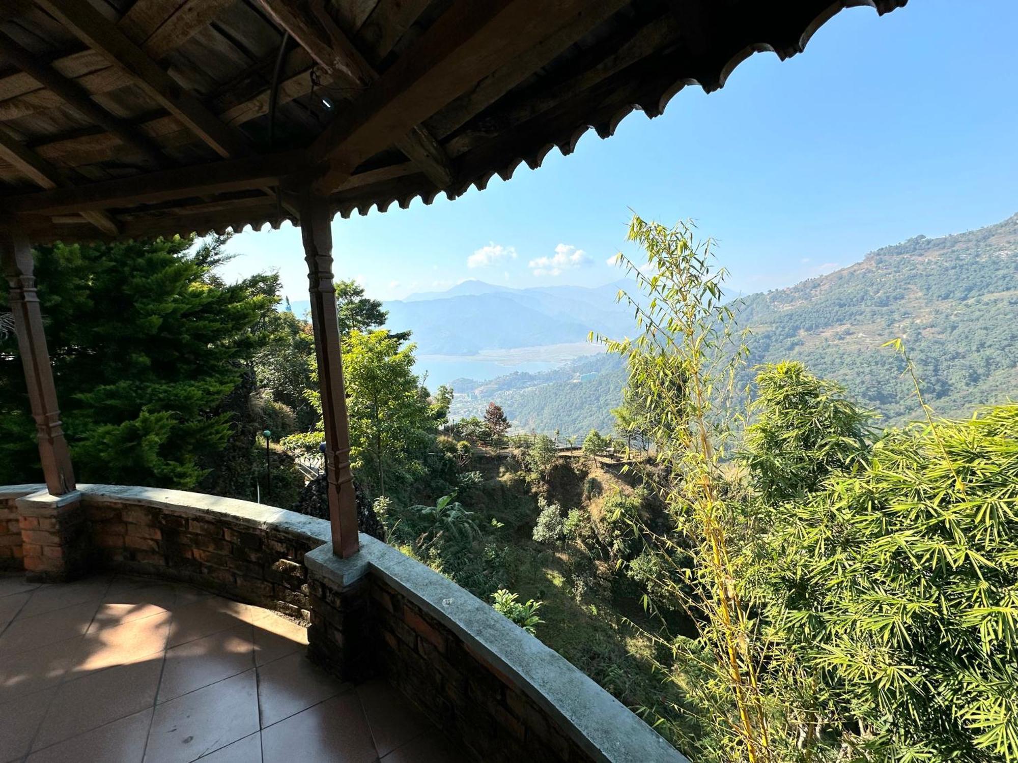 Rock Garden Resort Pokhara Extérieur photo