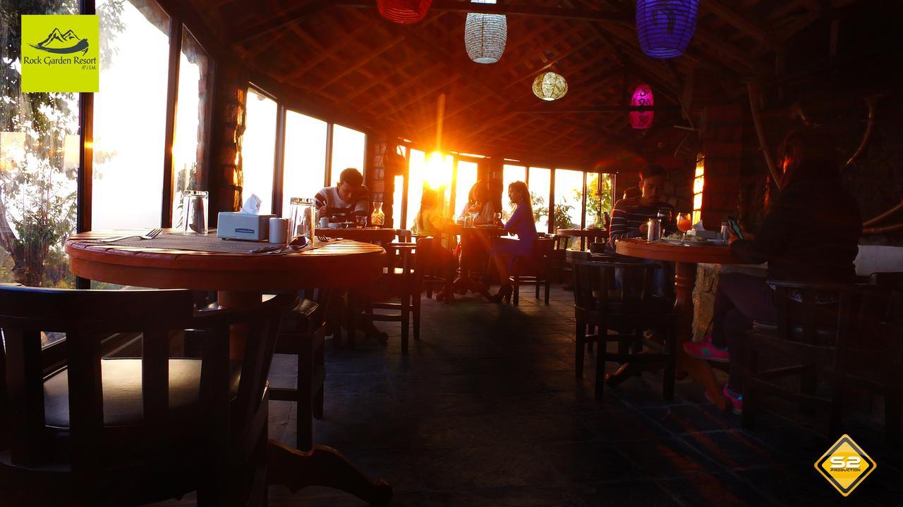 Rock Garden Resort Pokhara Extérieur photo
